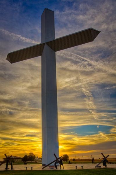 large outdoor lighted cross